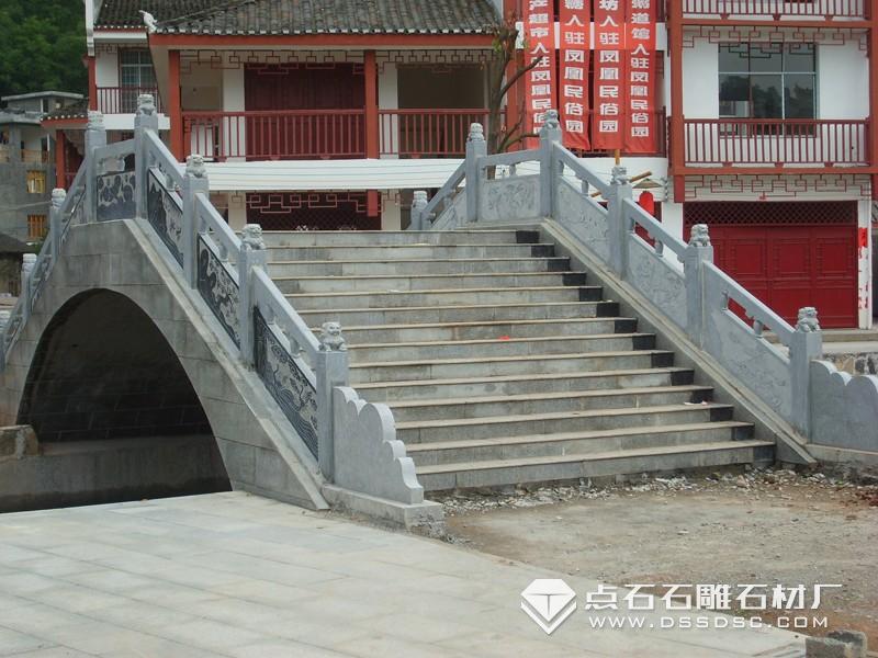 石雕欄桿