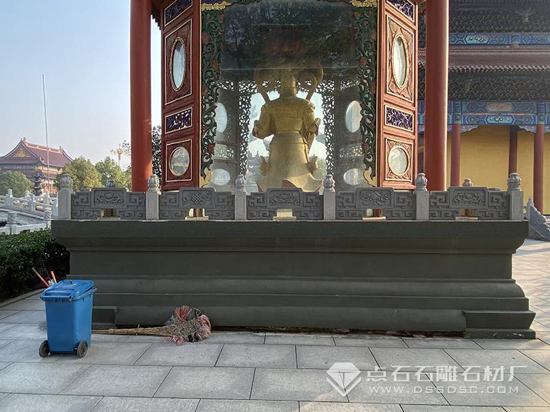 寺廟佛臺(tái)青石欄桿