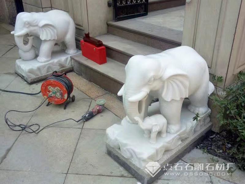 漢白玉石雕大象